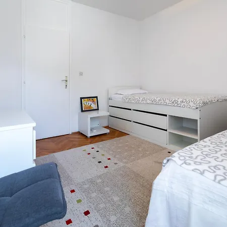 Apartment Comfort Family With Balcony And Sea View Split