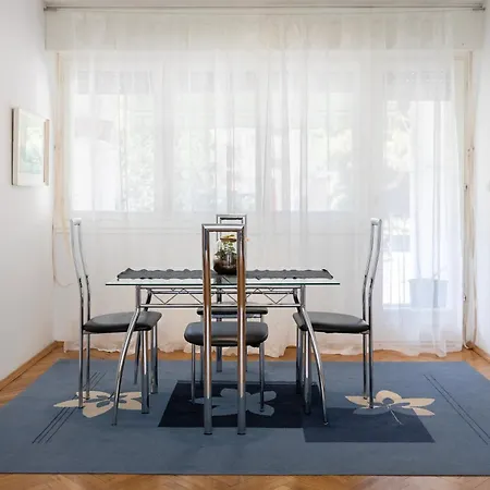 Comfort Family With Balcony And Sea View アパート