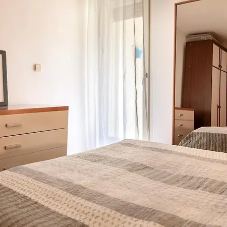 Comfort Family With Balcony And Sea View アパート スプリト