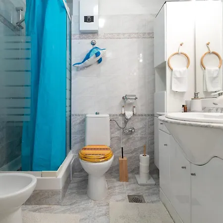 Comfort Family With Balcony And Sea View 公寓 *