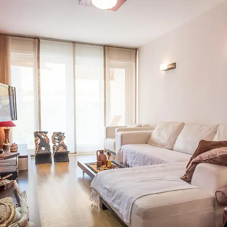 アパート Comfort Family With Balcony And Sea View